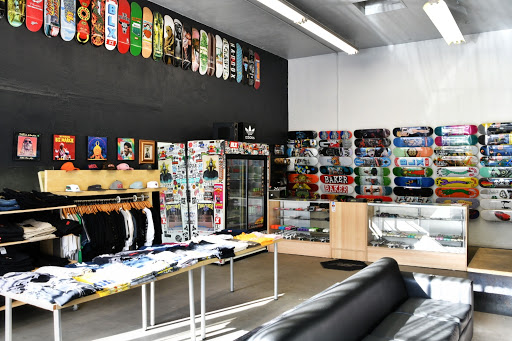BLX skateboard shop