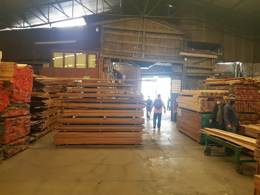 National Lumber and plywood, S.A. De C.V.