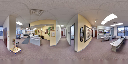 Eye Care Center «Wing Eyecare», reviews and photos, 5303 Glenway Ave, Cincinnati, OH 45238, USA