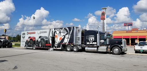 Dodge Dealer «East Tennessee Dodge Chrysler Jeep», reviews and photos, 2774 N Main St, Crossville, TN 38555, USA