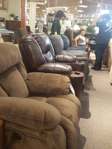 Furniture Store «Ashley HomeStore», reviews and photos, 6001 Redwood Dr #150, Rohnert Park, CA 94928, USA