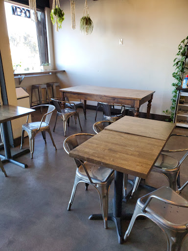 Donut Shop «Sweet Retreat Donuts», reviews and photos, 924 Pacific Coast Hwy, Long Beach, CA 90806, USA