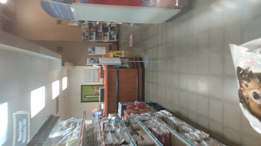 Pet Supply Store «PetSmart», reviews and photos, 11501 Metcalf Ave, Overland Park, KS 66210, USA