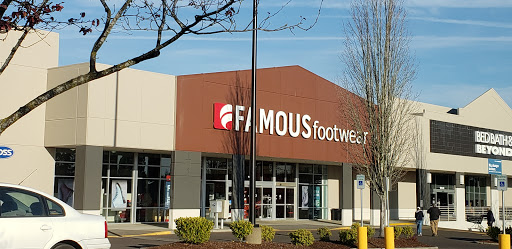 Shoe Store «Famous Footwear», reviews and photos, 18049 NW Evergreen Pkwy, Beaverton, OR 97006, USA