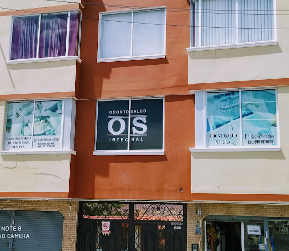 Opiniones de OdontoSalud Integral en Riobamba - Dentista