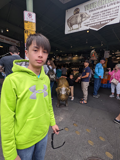 Tourist Attraction «Rachel the Piggy Bank», reviews and photos, Pike St, Seattle, WA 98101, USA