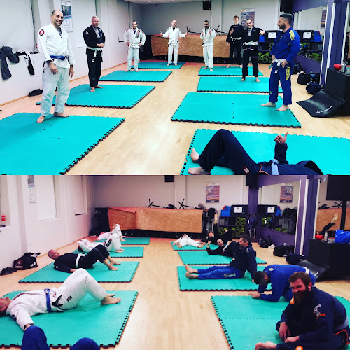 Comments and reviews of Tim Radcliffe BJJ - Nova Forca Woking