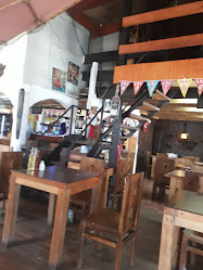 Tinku Bar-Restaurant