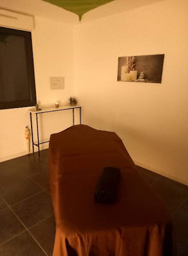 Massages bien-être - Lois Maudhuit à Saint-Vincent-de-Tyrosse