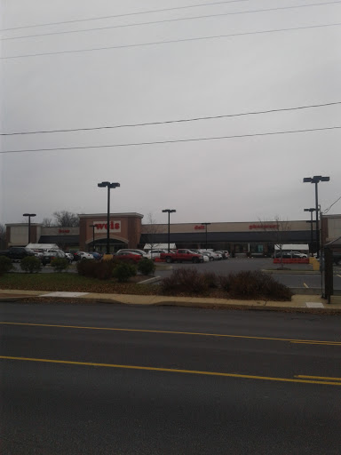 Supermarket «Weis Markets», reviews and photos, 740 S Broad St, Lititz, PA 17543, USA