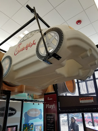 Fast Food Restaurant «Chick-fil-A», reviews and photos, 354 W Army Trail Rd, Bloomingdale, IL 60108, USA