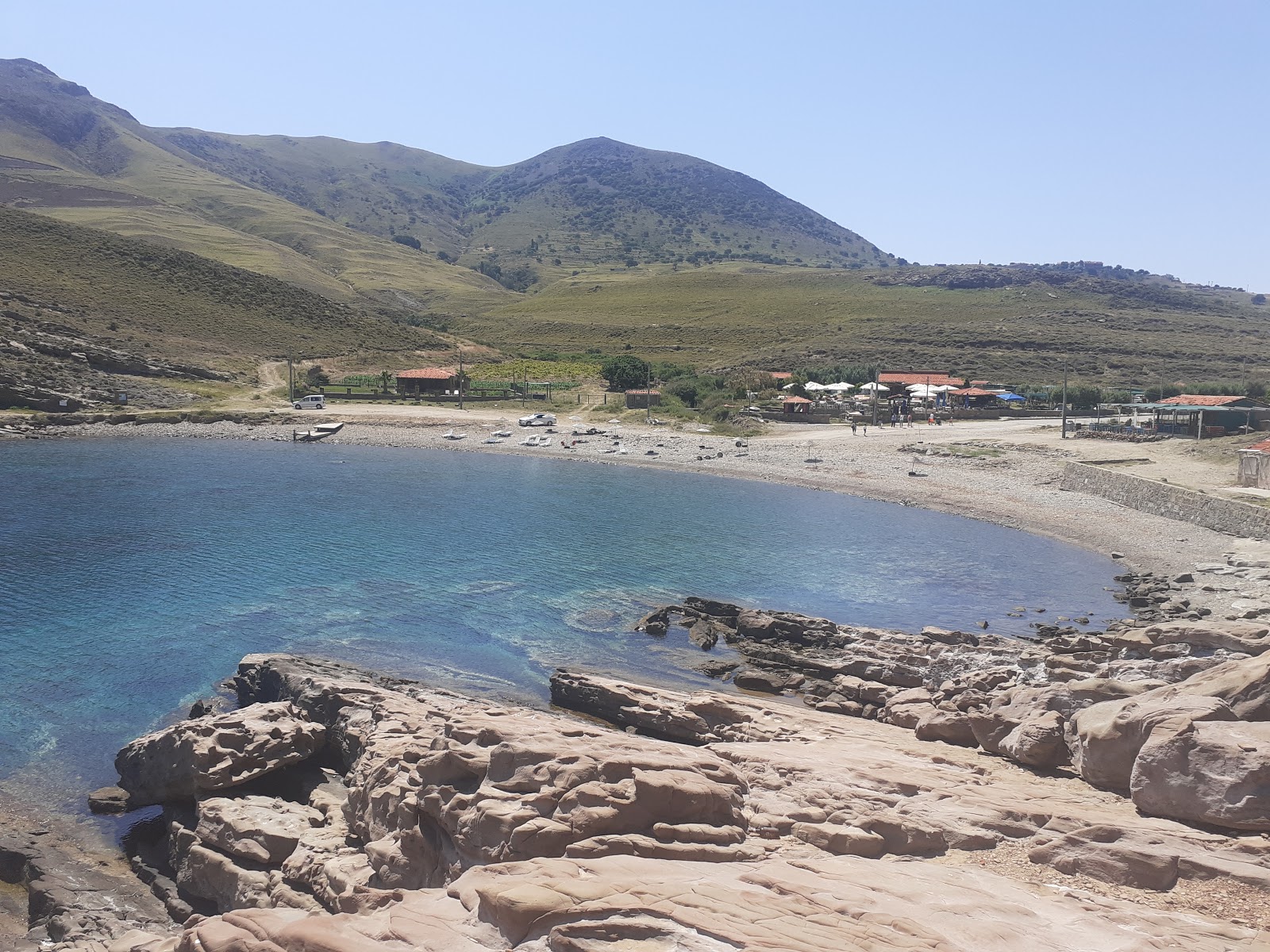 Photo of Yildiz Koyu beach and the settlement