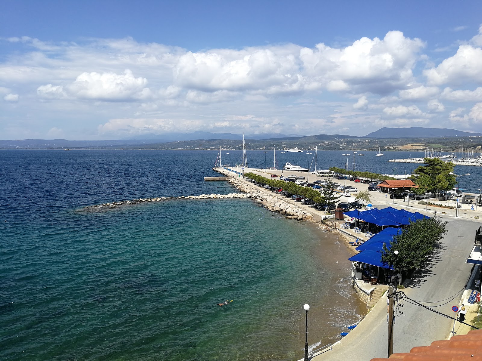 Foto von Pylos Beach annehmlichkeitenbereich