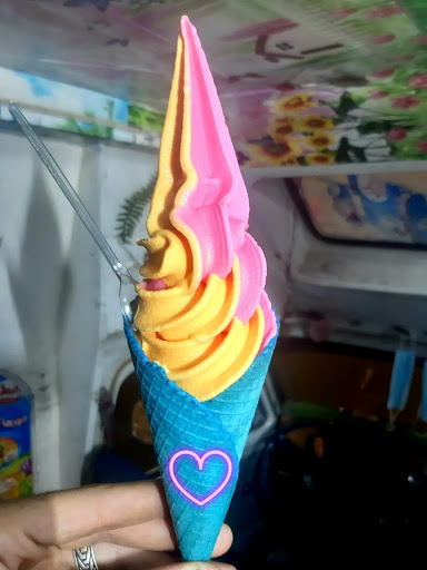 سياره ايس كريم متجوله. الفخامه