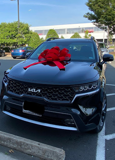 Kia Dealer «Ourisman Kia», reviews and photos, 4105 Auto Park Cir, Chantilly, VA 20151, USA