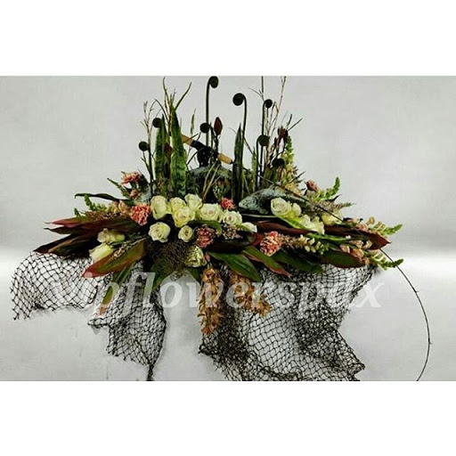 Florist «VIP Flowers», reviews and photos, 11050 SE Powell Blvd #377, Portland, OR 97266, USA