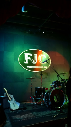 Bar & Grill «F. Jones Corner», reviews and photos, 303 N Farish St, Jackson, MS 39202, USA