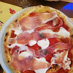 Photo n°12 de l'avis de Patrizia.o fait le 29/10/2018 à 07:44 sur le  Mangianapoli à Rome