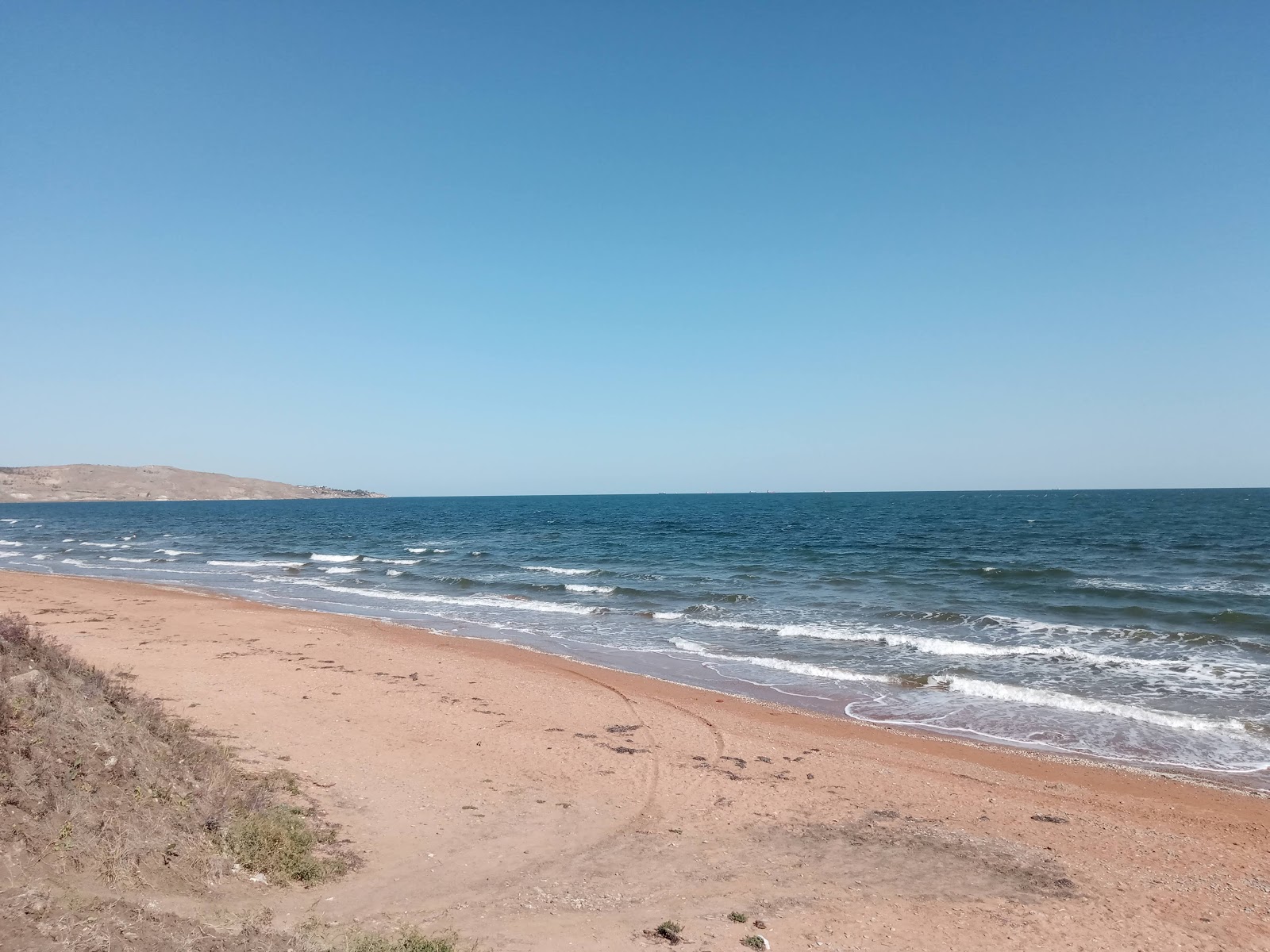 Photo of Plyazh Kerch with partly clean level of cleanliness