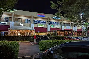 Doral Shopping image