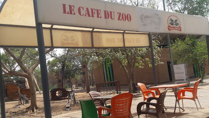 Restaurant le CAFÉ DU ZOO - MX7X+VW4, Ave De La Liberte, Bamako, Mali
