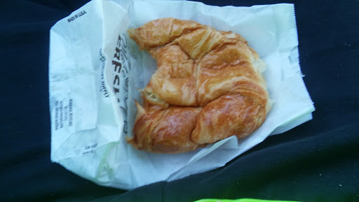 Donut Shop «Donut Hole», reviews and photos, 1623 Gears Rd, Houston, TX 77067, USA