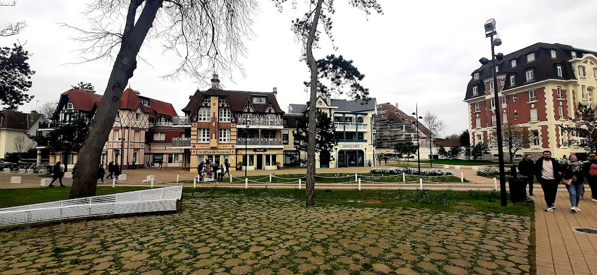 Square Habitat Le Touquet à Le Touquet-Paris-Plage