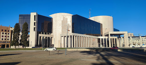 Escuela Juan Soñador, Departamento de Servicios Sociales en León,León