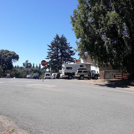 Grocery Store «Lemons Philo Market», reviews and photos, 8651 CA-128, Philo, CA 95466, USA