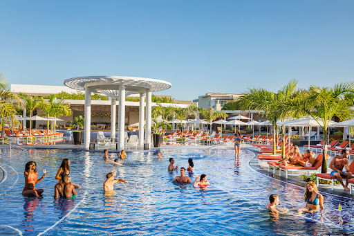 Open terraces in Cancun