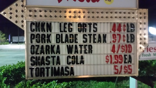 Supermarket «Tienda Fiesta Mart», reviews and photos, 210 E Davis St, Conroe, TX 77301, USA