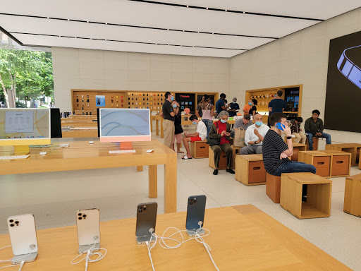 Computer Store «Apple Avalon», reviews and photos, 8130 Avalon Blvd, Alpharetta, GA 30009, USA