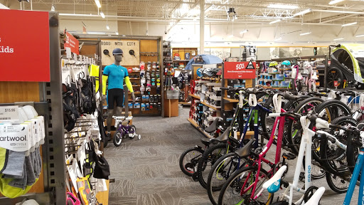 Camping Store «REI», reviews and photos, 189 Connecticut Ave, Norwalk, CT 06854, USA