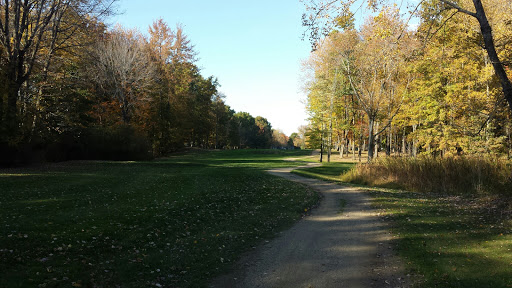 Golf Course «Walnut Run Golf Course», reviews and photos, 601 E Main St, Cortland, OH 44410, USA