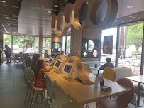 Atmosphère du Restauration rapide McDonald's à Lons - n°12