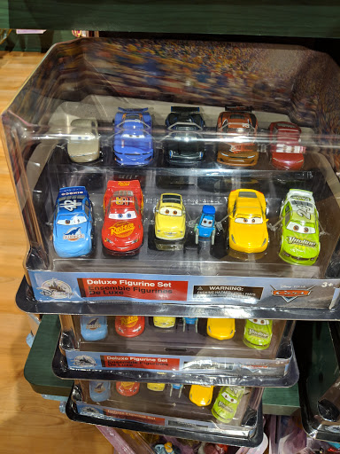 Toy Store «Disney Store», reviews and photos, 500 W Farms Mall, Farmington, CT 06032, USA