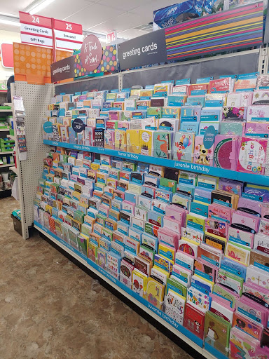 Shopping Mall «Hilltop Shopping Center», reviews and photos, 5400 Reisterstown Rd, Baltimore, MD 21215, USA