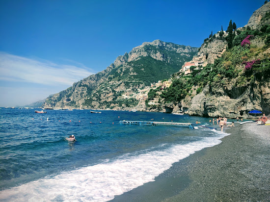 Arienzo Beach