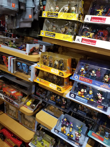 Toy Store «Disney Store», reviews and photos, 400 Commons Way, Bridgewater, NJ 08807, USA