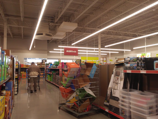 Grocery Store «ALDI», reviews and photos, 203 S Broad St, Woodbury, NJ 08096, USA