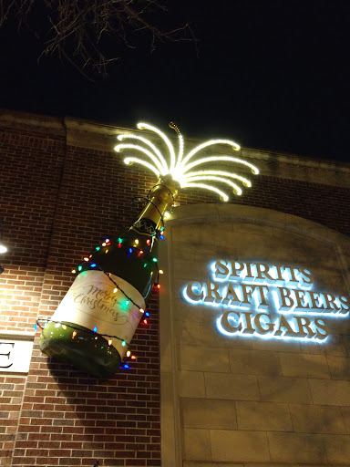 Wine Store «Woods Wholesale Wine», reviews and photos, 20787 Mack Ave, Grosse Pointe, MI 48236, USA