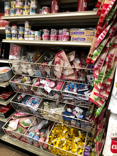 Home Goods Store «Christmas Tree Shops», reviews and photos, 28-34 Broadway, Lynnfield, MA 01940, USA