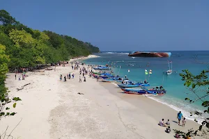 Pantai Pasir Putih Pangandaran image