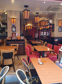 Atmosphère du Restaurant de spécialités du Sichuan (Chine) Au Piment du Centre à Paris - n°10