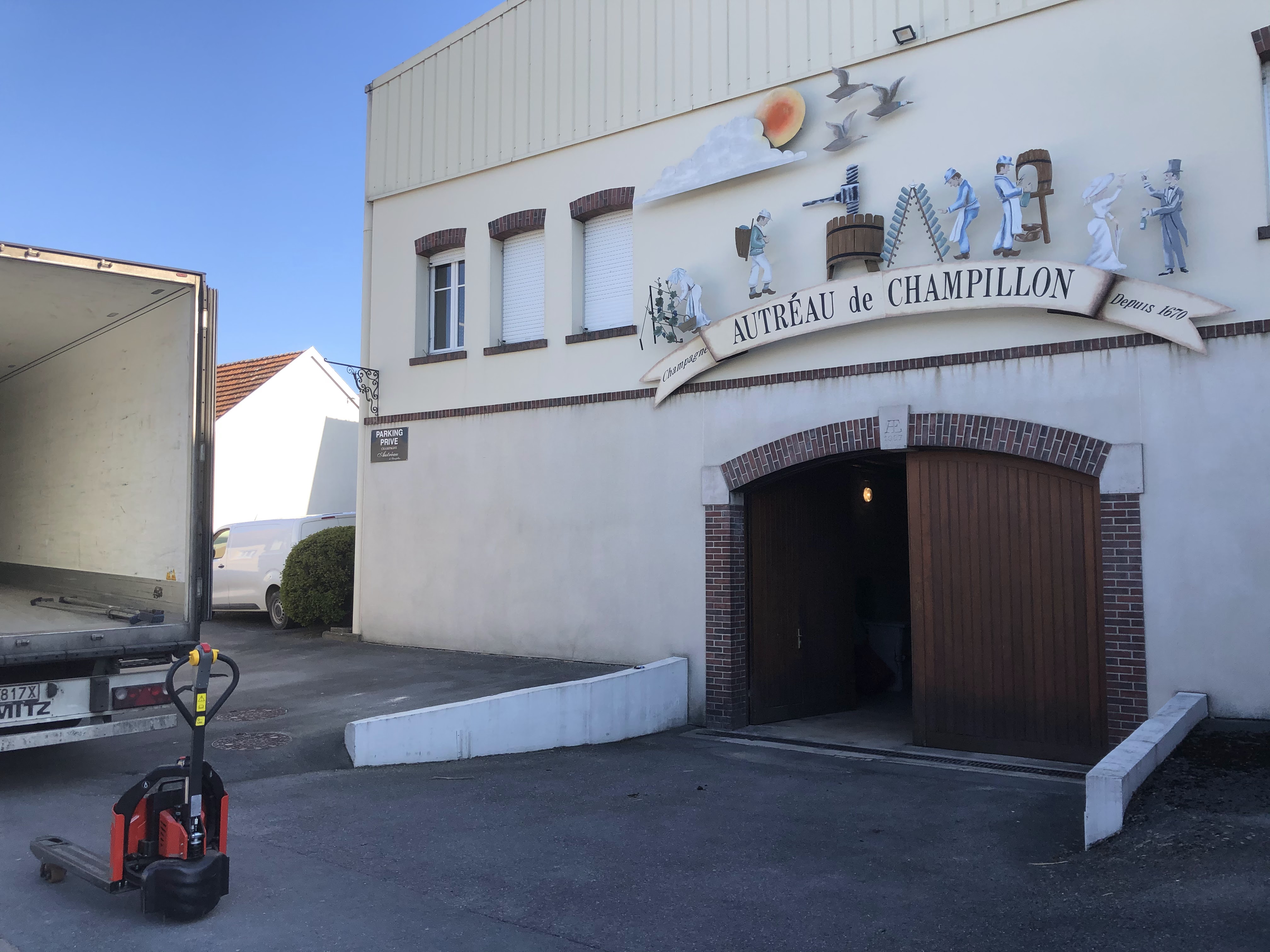 Photo n° 4 de l'avis de Laser.a fait le 28/03/2020 à 23:14