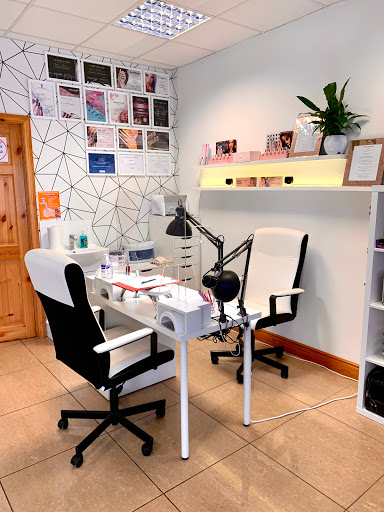 R.Ozze Nail Art & Tan in Birr, Co. Offaly