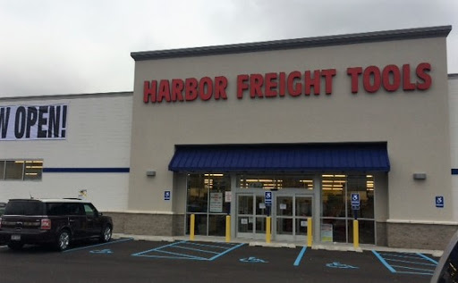 Harbor Freight Tools, 2295 Forest Ave, Staten Island, NY 10303, USA, 