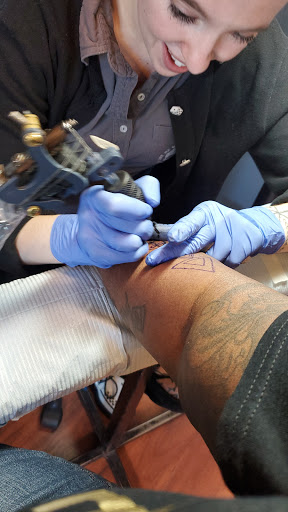 Tattoo Shop «Bloodeagle Tattoo Studio», reviews and photos, 406 S Craig St, Pittsburgh, PA 15213, USA