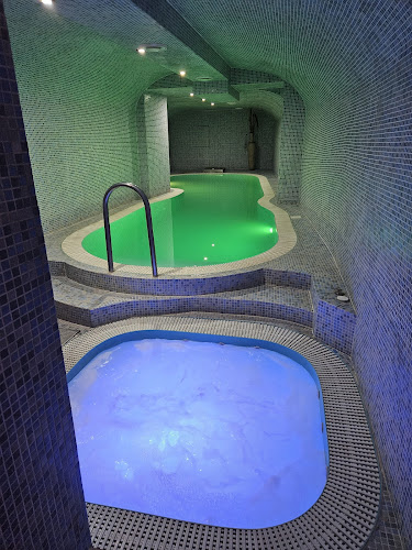 https://www.hotelcapital.sk/
