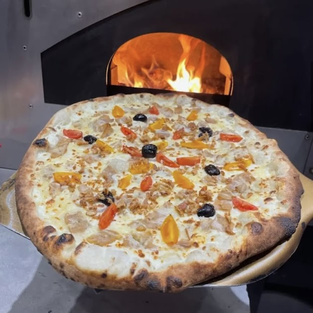 Pizza gogo à Châteauneuf-le-Rouge